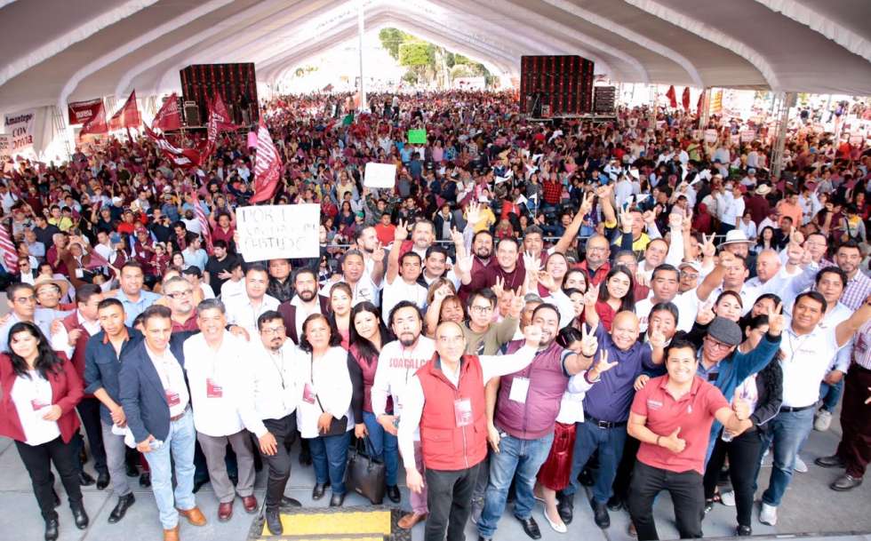 Asisten los 41 delegados nacionales a la Plaza Gustavo Baz