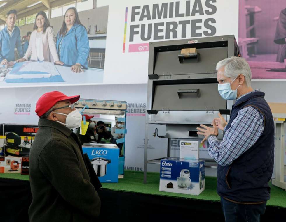 fundamental apoyar a los pequeños negocios